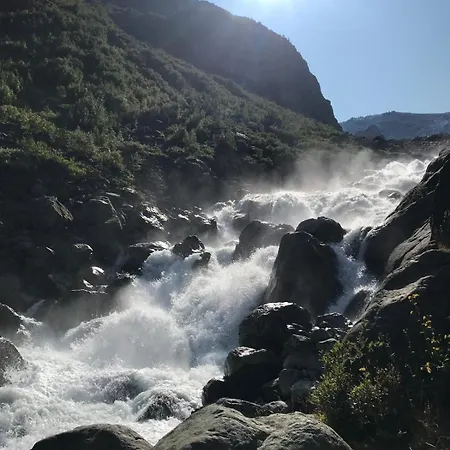 בית נופש Luxurious Family Near Trolltunga, Buer *