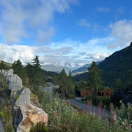Luxurious Family Near Trolltunga, Buer בית נופש